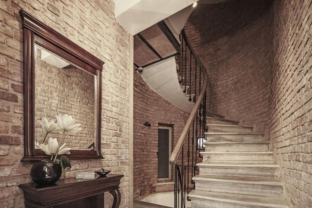 Baylo Suites Istanbul Exterior photo