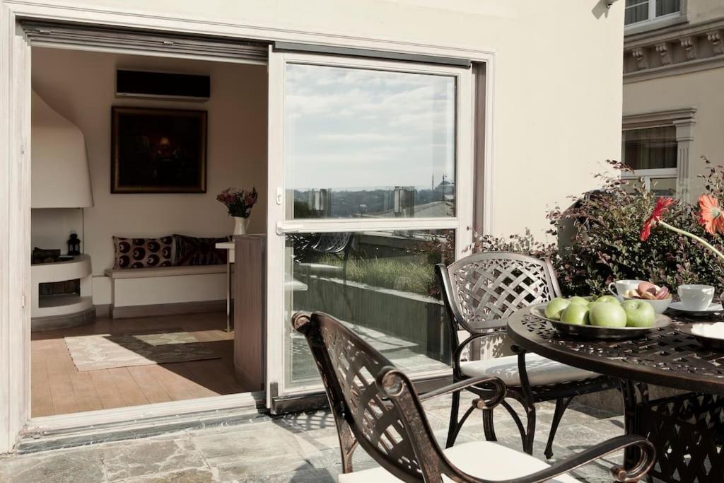 Baylo Suites Istanbul Exterior photo