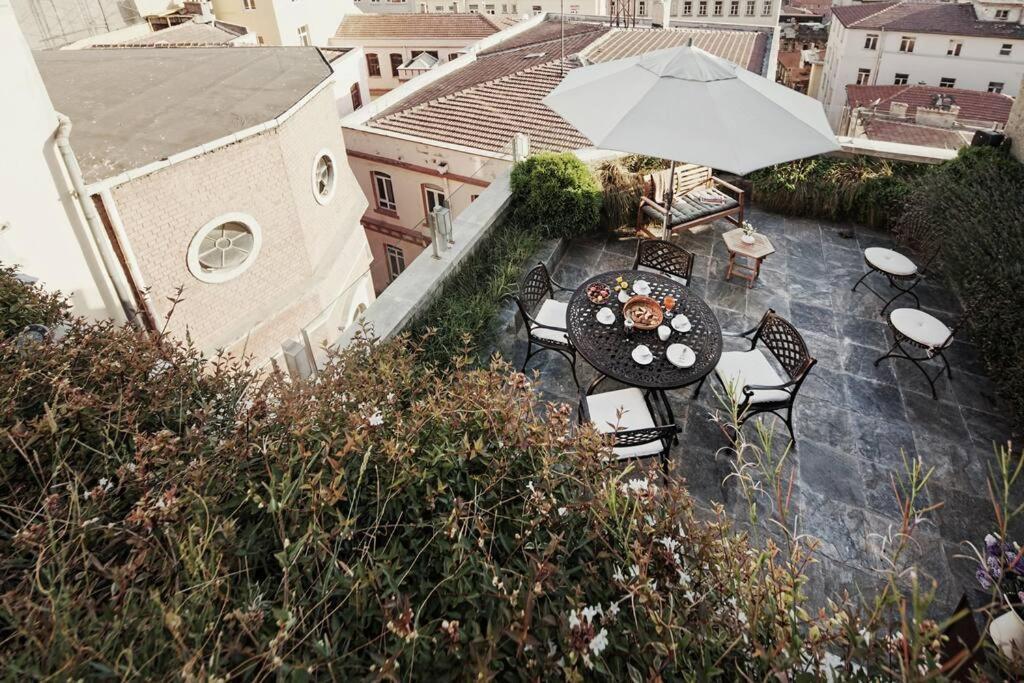 Baylo Suites Istanbul Exterior photo